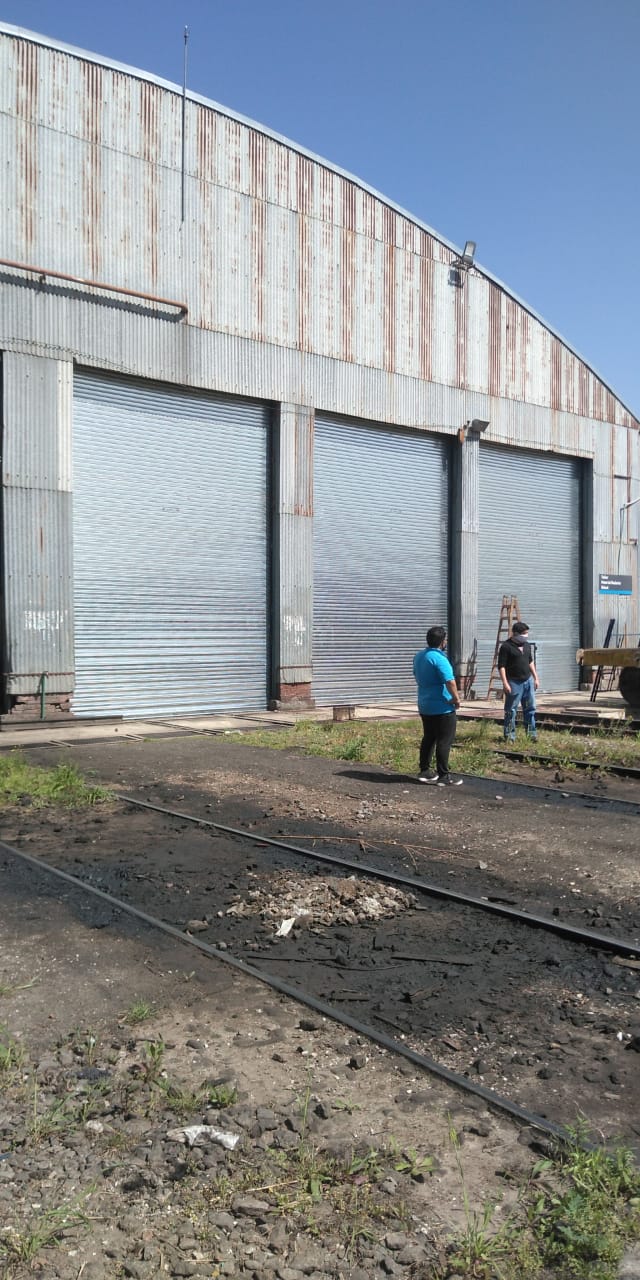 Obra de cortinas metálicas Inducort para Trenes Argentinos